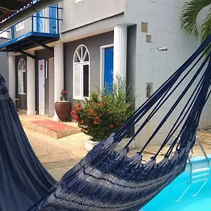Blue House 2145 Estalagem
