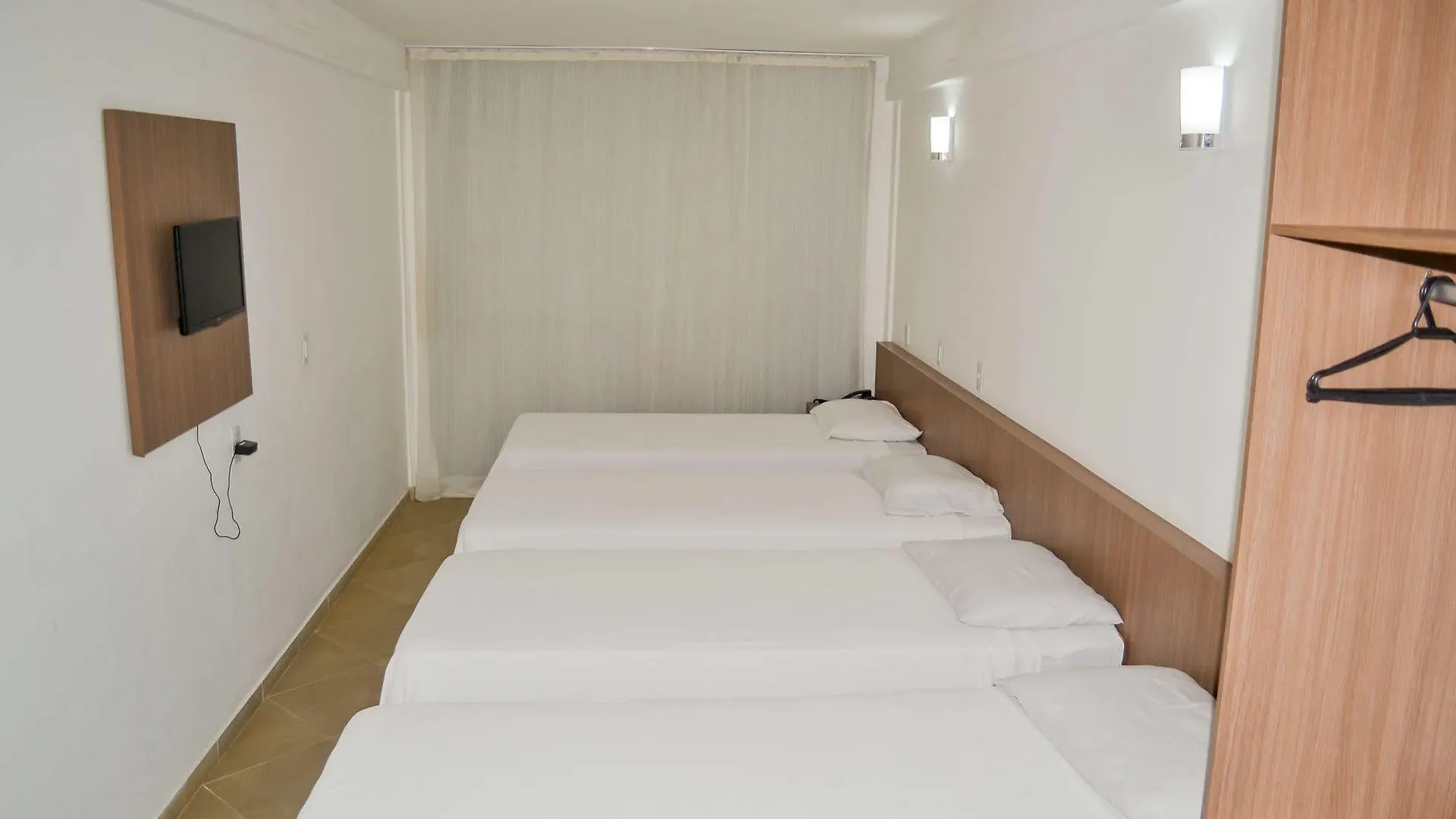 Happy Hotel Ponta Negra Natal